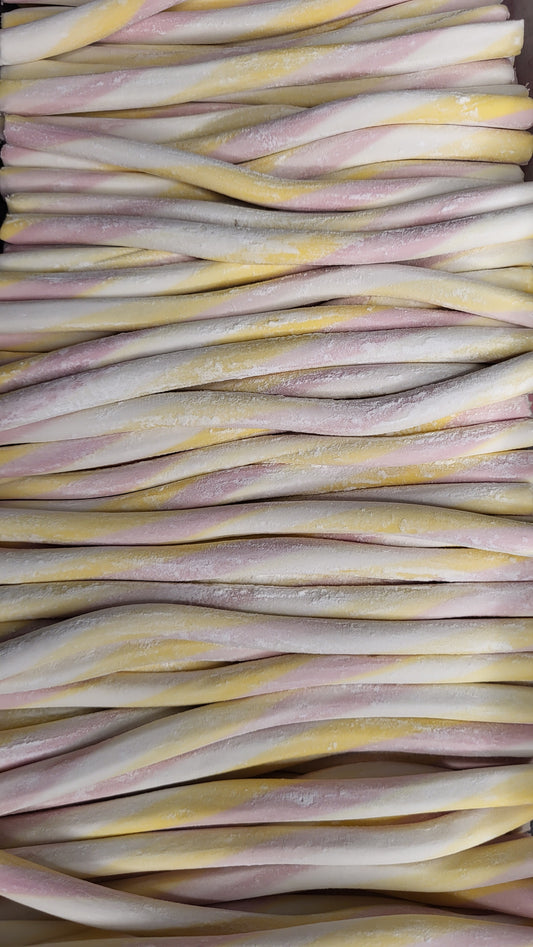 Tubes fraise et banane par 4